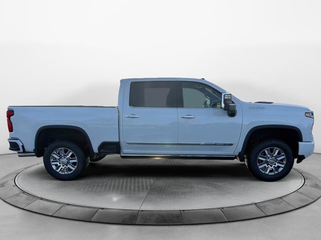 New 2026 Chevrolet Silverado 3500 High Country w/ High Country Premium Package image 4