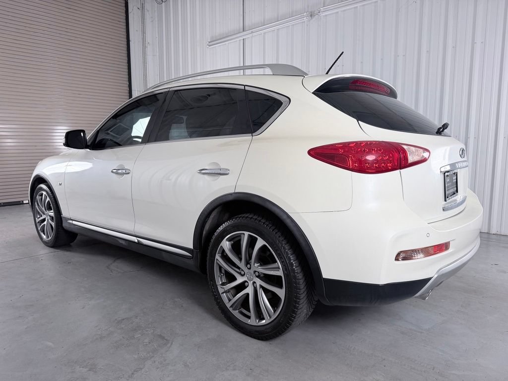Used 2017 INFINITI QX50 2WD w/ Premium Plus Package image 7