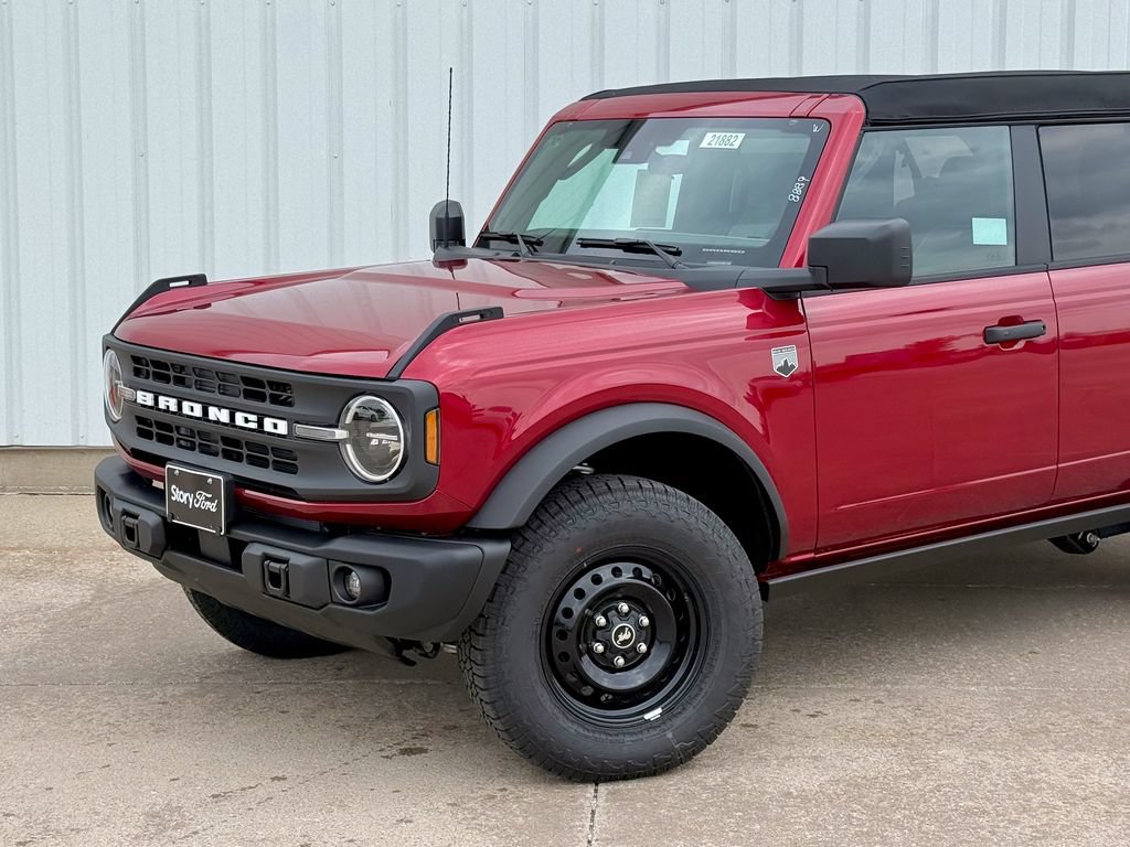 New 2026 Ford Bronco Big Bend w/ Black Diamond Package AWD/4WD image 2
