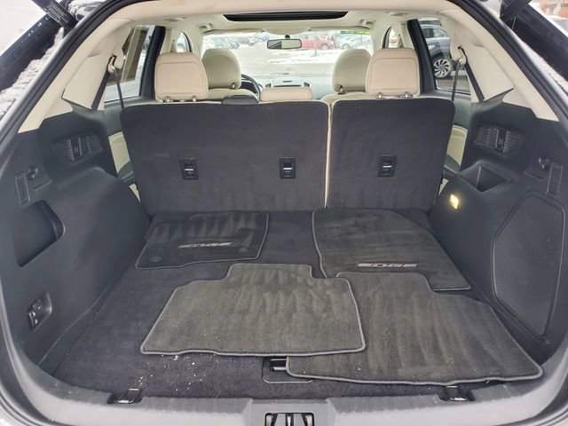 Used 2017 Ford Edge Titanium w/ Technology Package image 37