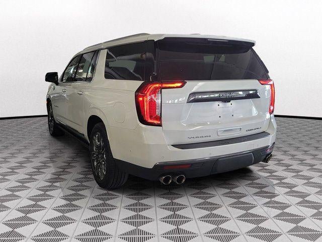 Used 2024 GMC Yukon XL Denali Ultimate AWD/4WD image 4