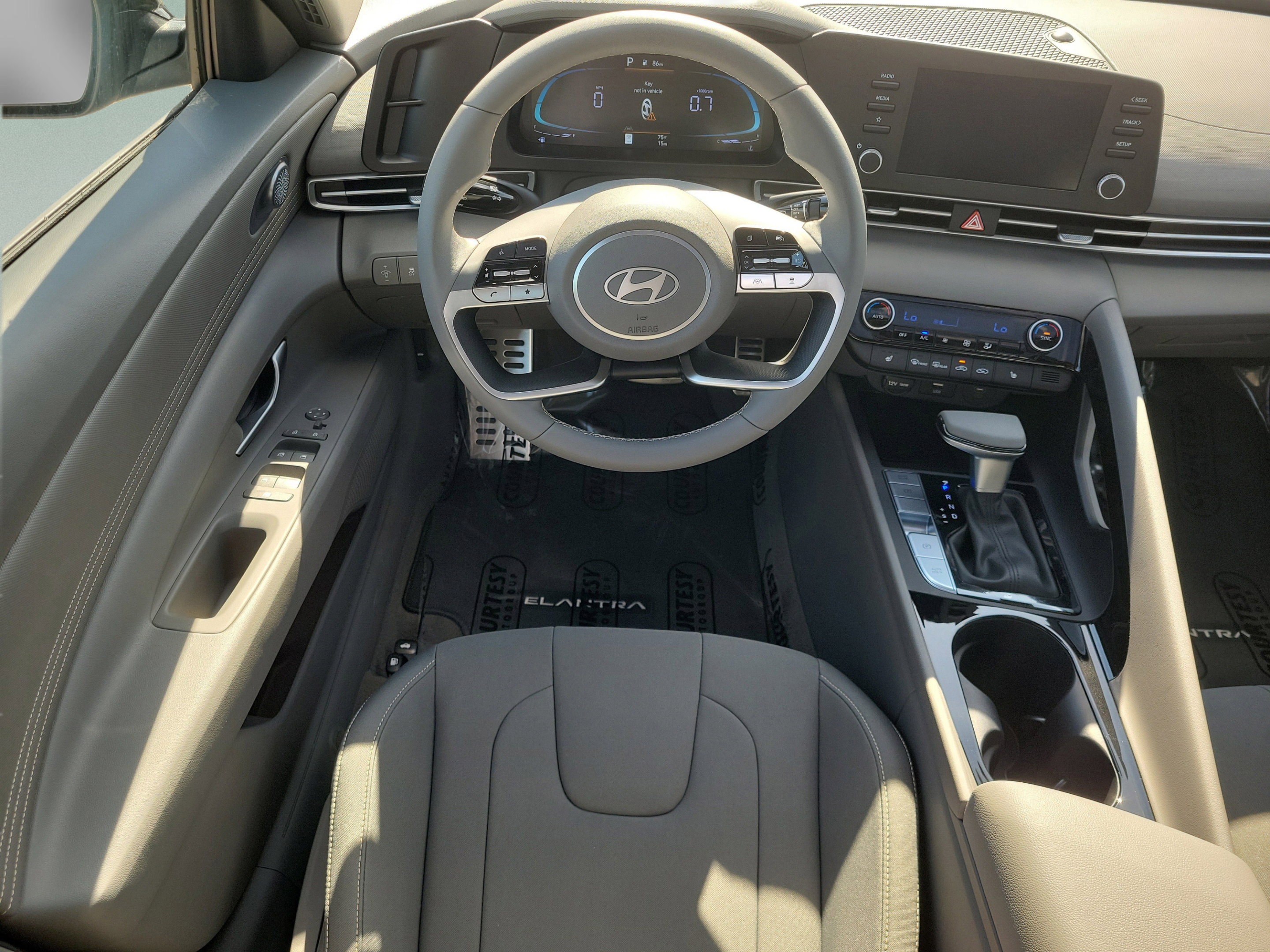 New 2026 Hyundai Elantra SEL Sport Premium FWD image 14