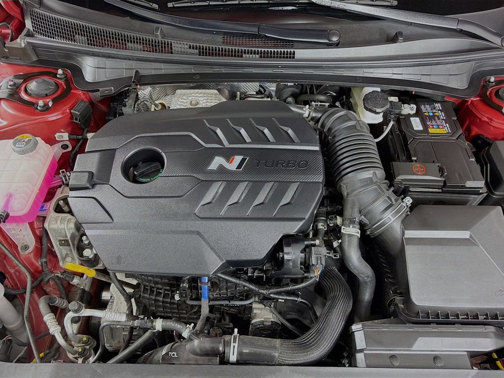 Used 2024 Hyundai Elantra N image 33