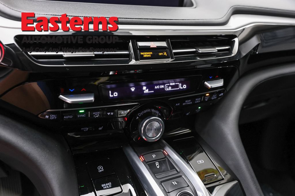 Used 2023 Acura MDX SH-AWD w/ Technology Package image 18