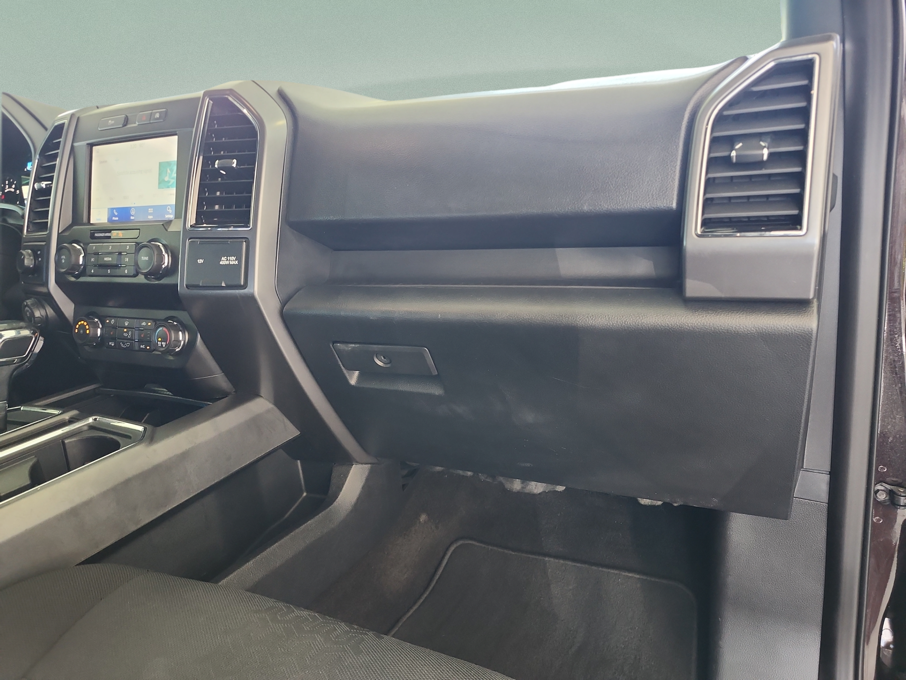 Used 2020 Ford F150 XLT w/ Equipment Group 302A Luxury RWD image 21