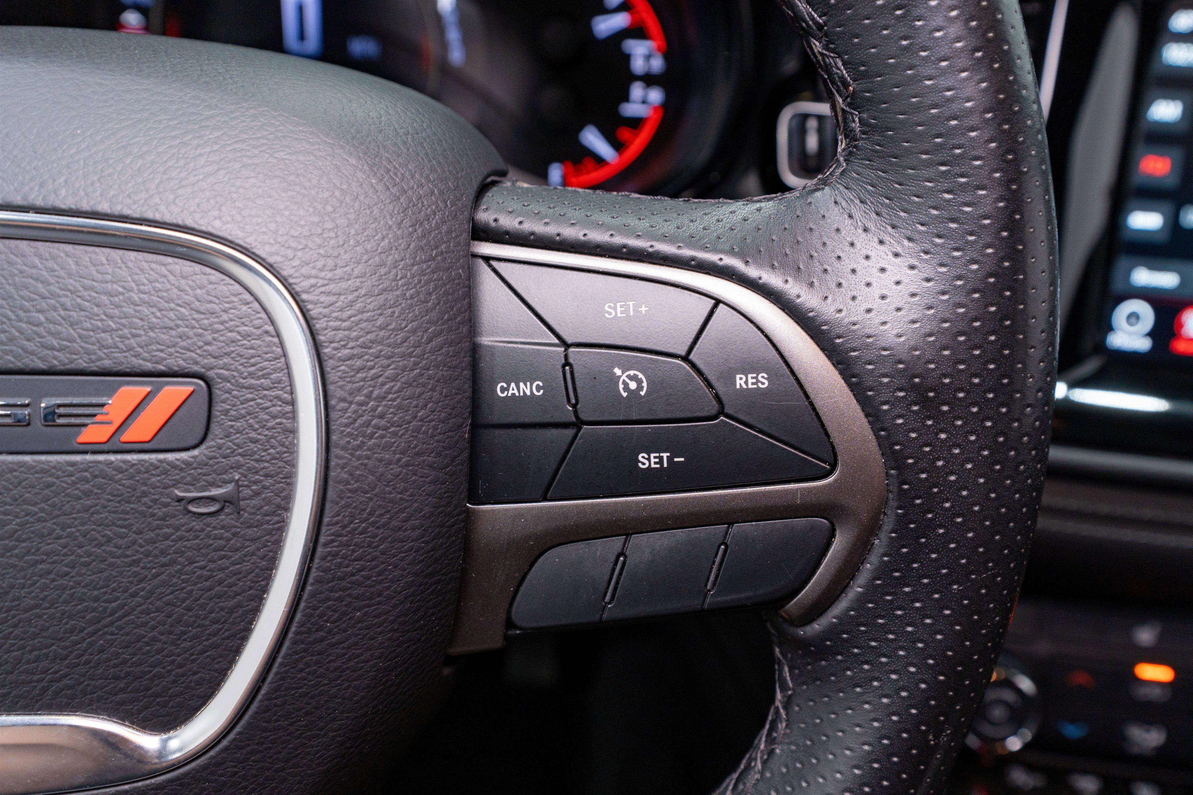 Used 2023 Dodge Durango SXT image 23