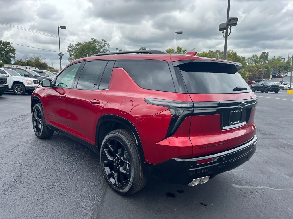 New 2026 Chevrolet Traverse RS w/ LPO, Floor Liner Package image 3