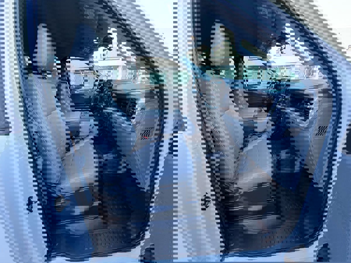 Used 2022 Ford F150 XL w/ Trailer Tow Package image 12