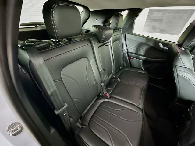 New 2026 Ford Escape Platinum w/ Premium Technology Package image 28