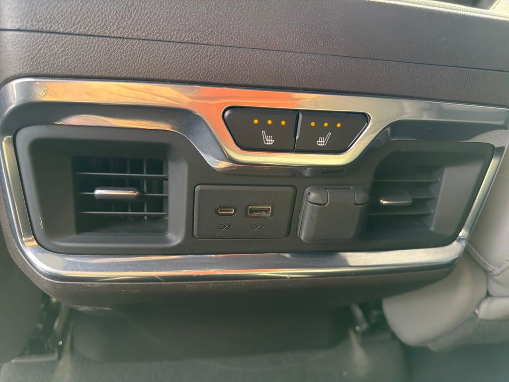 Used 2021 Chevrolet Silverado 1500 LTZ image 43