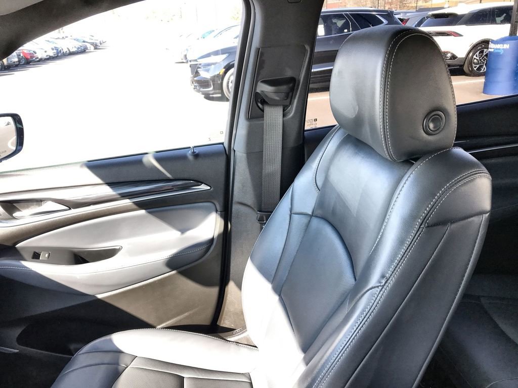 Used 2023 Buick Enclave Essence w/ Experience Buick Package AWD/4WD image 25