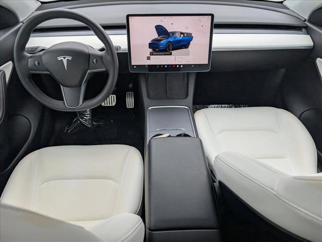 Used 2022 Tesla Model Y Performance AWD/4WD image 16