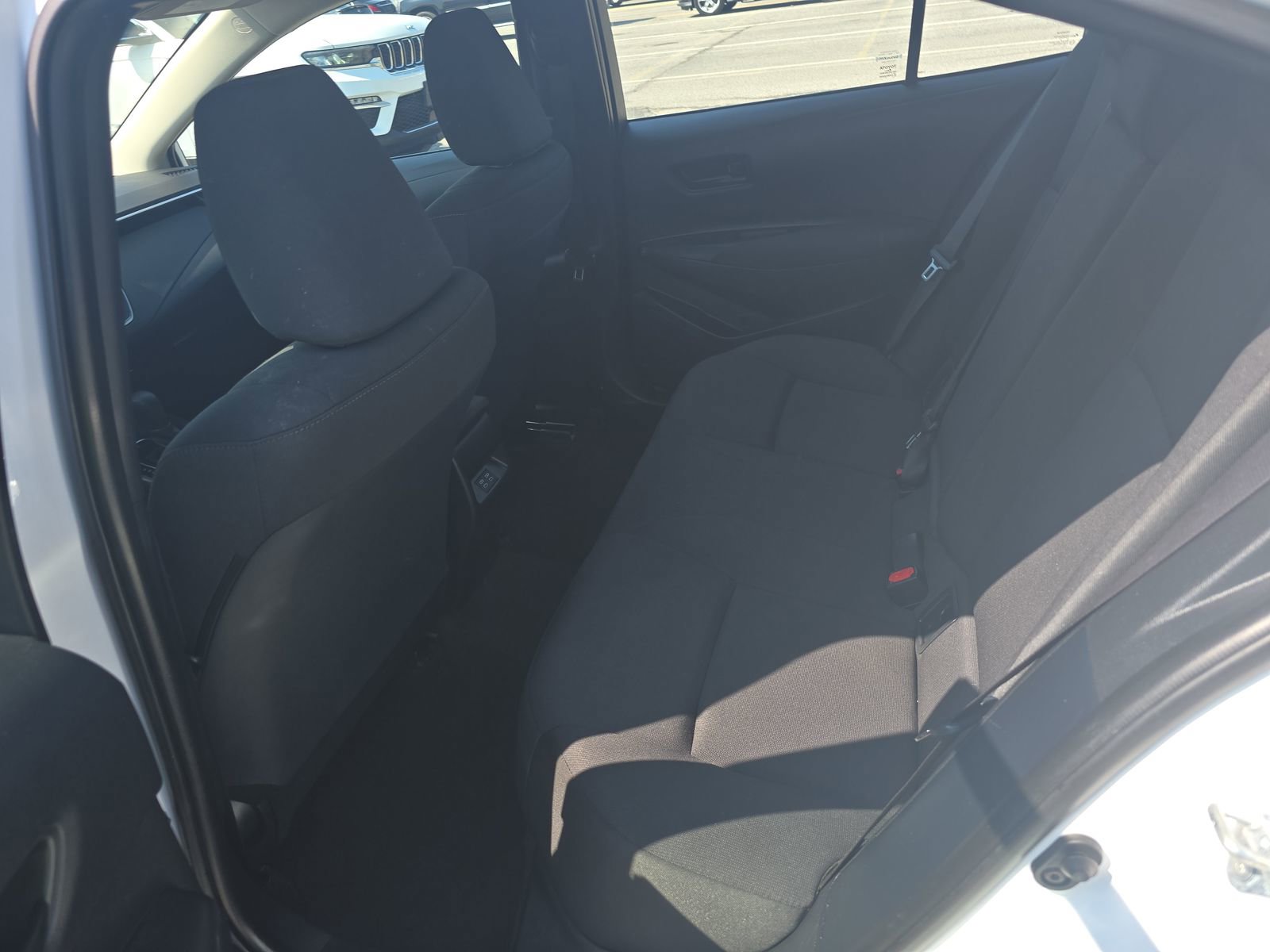 Used 2024 Toyota Corolla LE FWD image 19