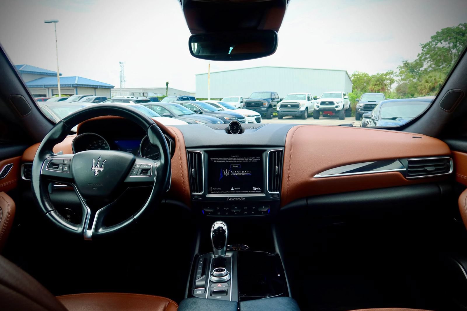 Used 2018 Maserati Levante S AWD/4WD image 18