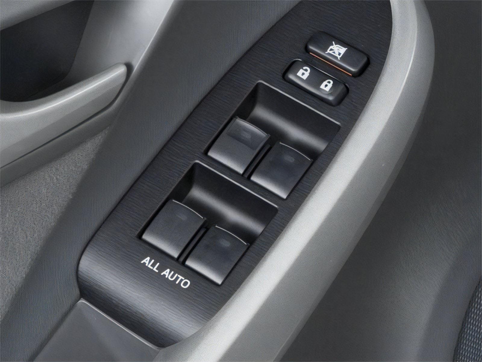 Used 2010 Toyota Prius Two FWD image 19
