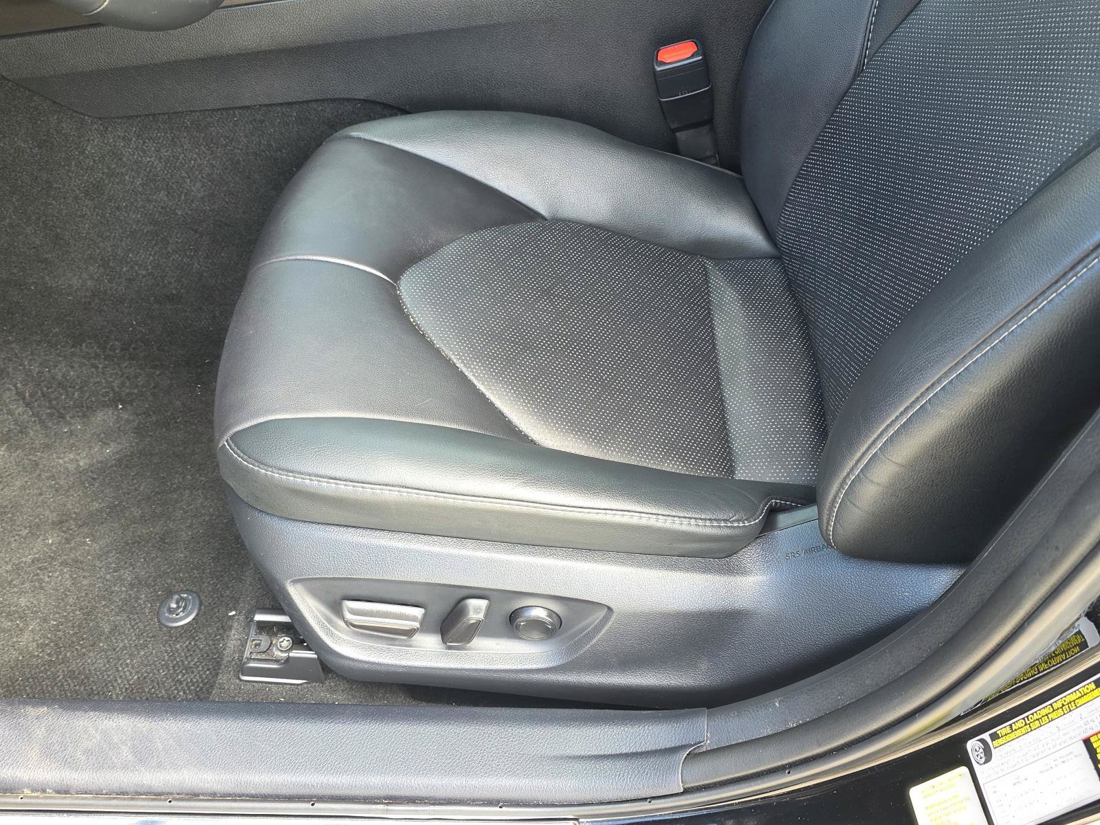 Used 2024 Toyota Camry XSE FWD image 13