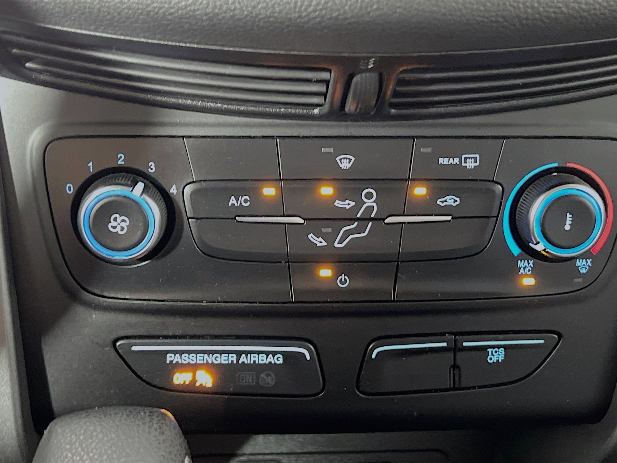 Used 2017 Ford Escape S image 25