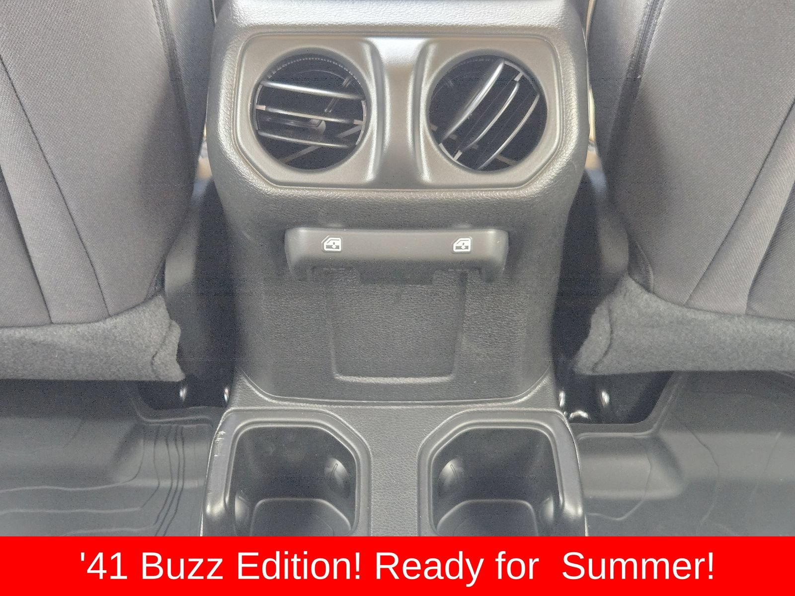 New 2026 Jeep Gladiator Willys AWD/4WD image 39