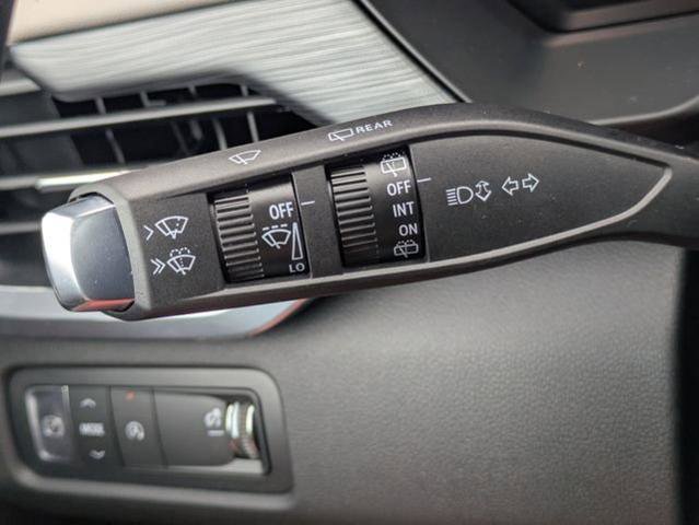 New 2026 GMC Acadia Elevation w/ Black Edition image 31