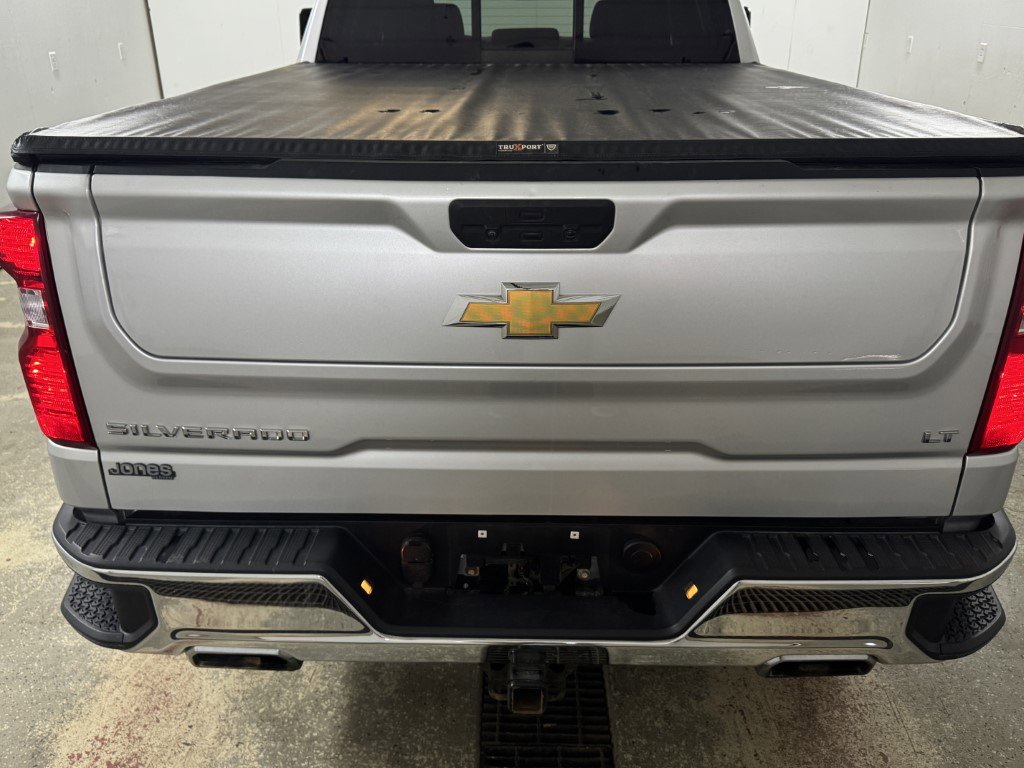 Used 2022 Chevrolet Silverado 1500 LT image 32