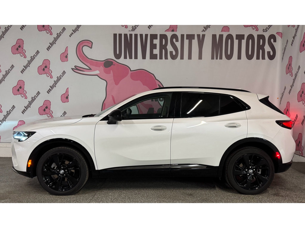 Used 2023 Buick Envision Essence w/ Sport Touring Package FWD image 8