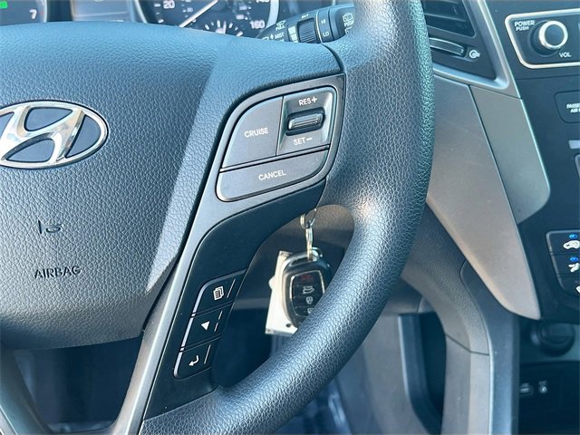 Used 2017 Hyundai Santa Fe Sport image 17