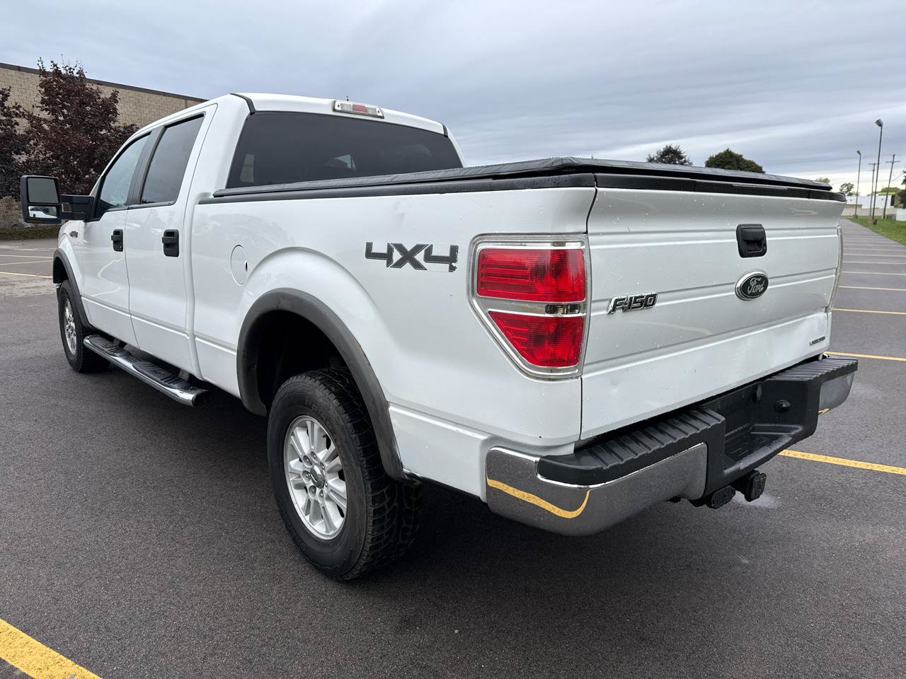 Used 2013 Ford F150 XLT w/ HD Payload Pkg AWD/4WD image 8