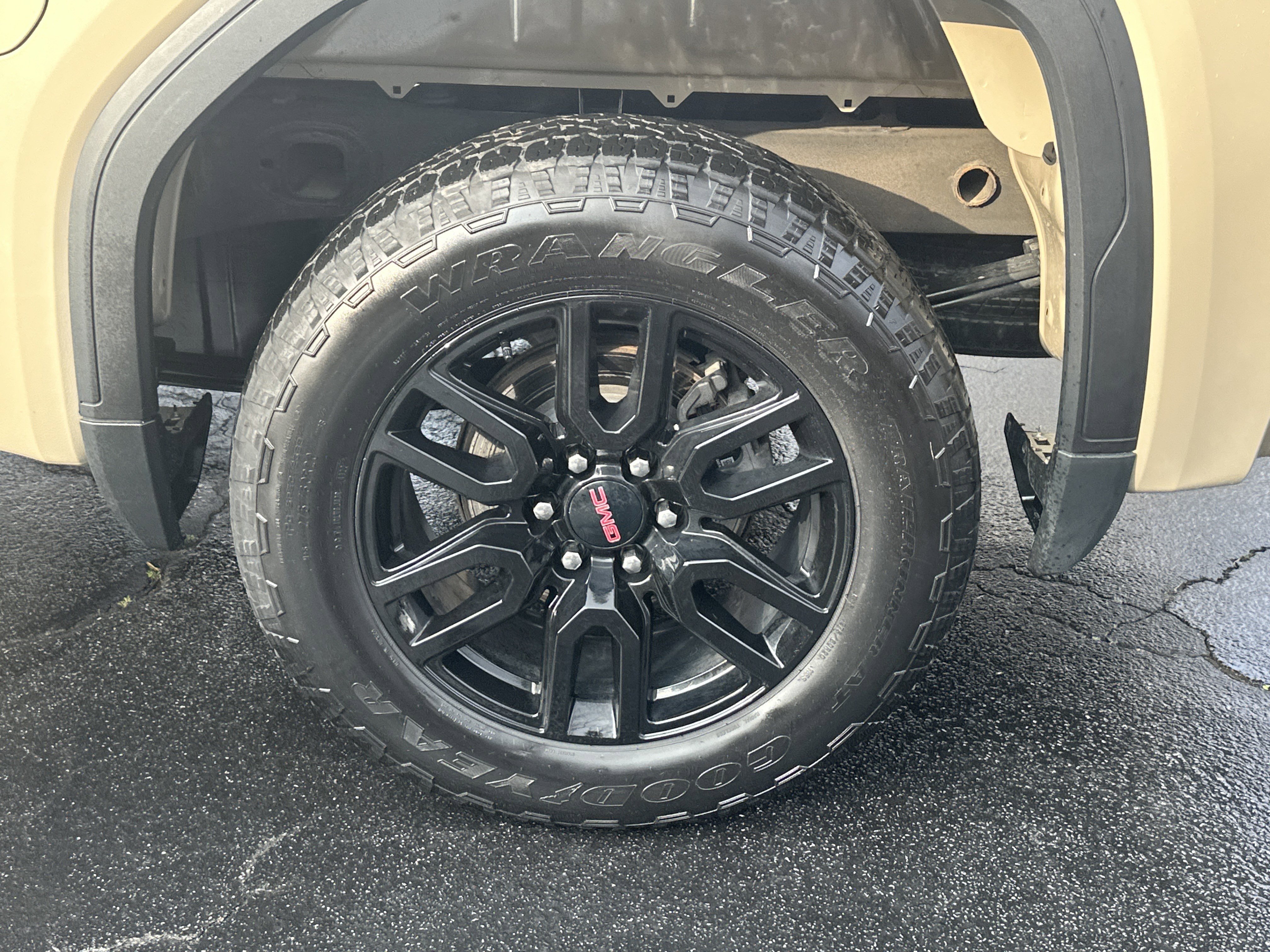 Certified 2023 GMC Sierra 1500 Elevation image 22