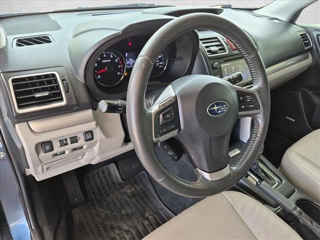 Used 2016 Subaru Forester 2.5i Touring w/ Eyesight & Navigation System AWD/4WD image 10