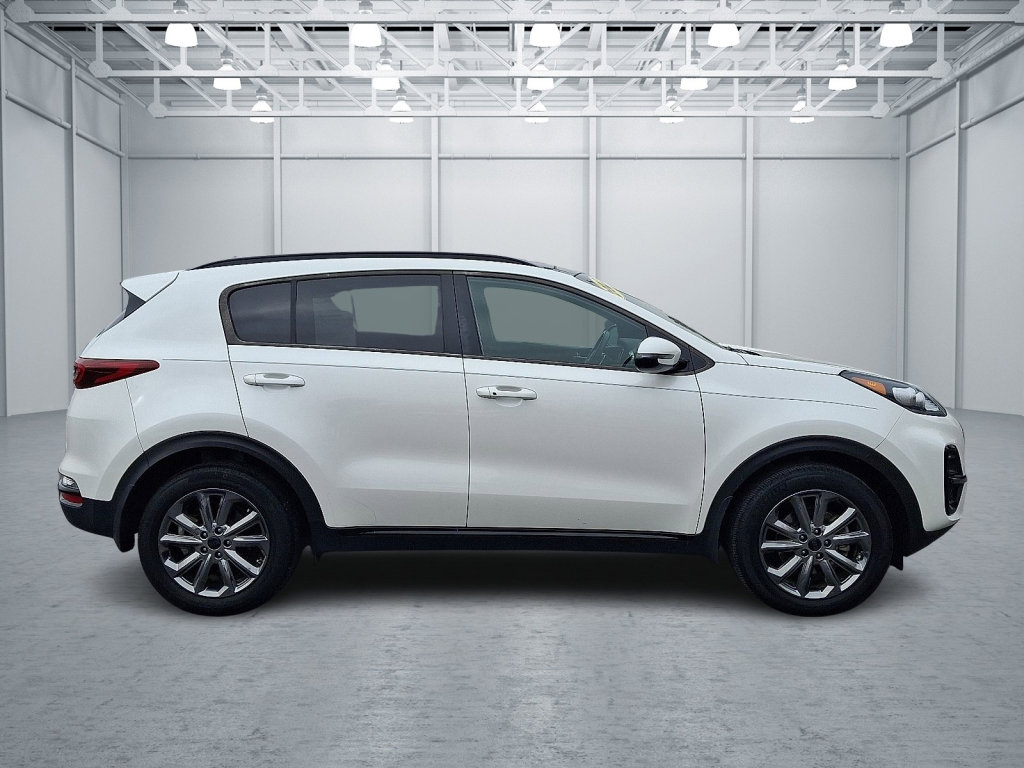 Used 2022 Kia Sportage Nightfall Edition w/ Nighfall AWD Premium Package image 6