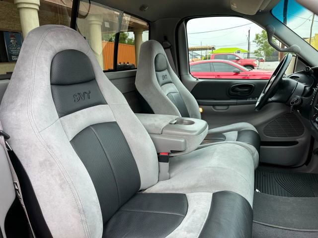 Used 2001 Ford F150 Lightning image 18