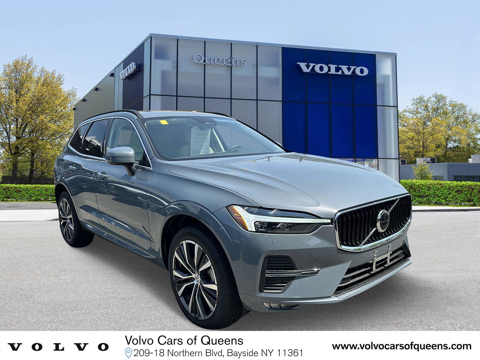 Certified 2022 Volvo XC60 B5 Momentum w/ Climate Package