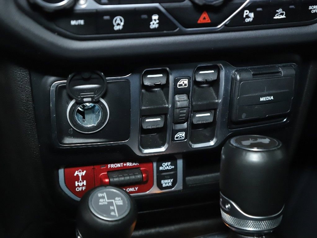 Used 2024 Jeep Wrangler Unlimited Rubicon image 27