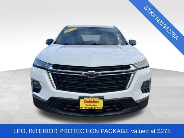 Used 2022 Chevrolet Traverse LS image 2