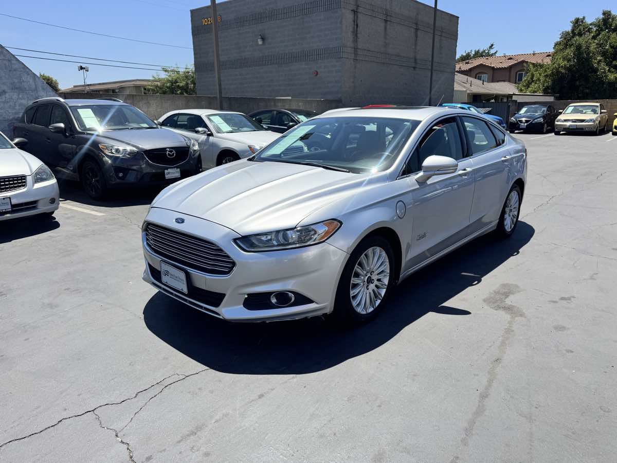 Used 2014 Ford Fusion Energi SE FWD image 13