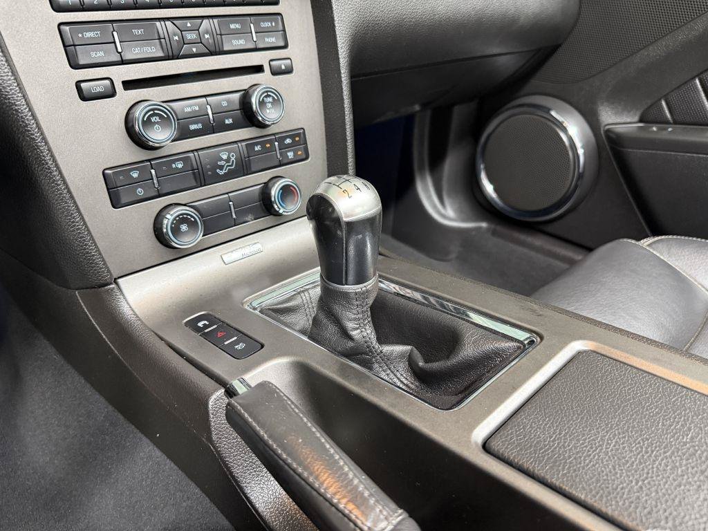 Used 2010 Ford Mustang GT RWD image 23