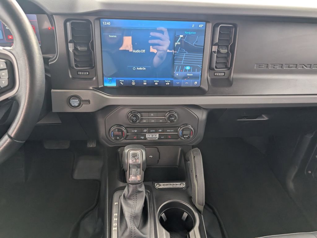 Used 2023 Ford Bronco Everglades AWD/4WD image 19