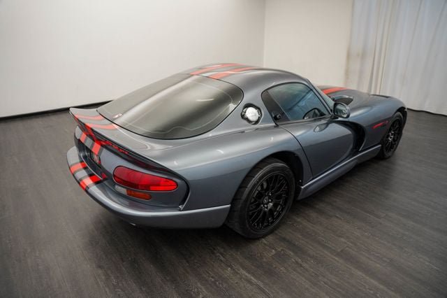 Used 2000 Dodge Viper GTS RWD image 10