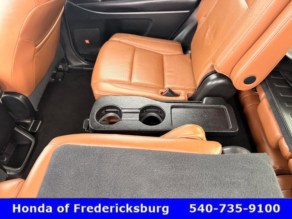 Used 2017 Toyota Highlander Limited image 36