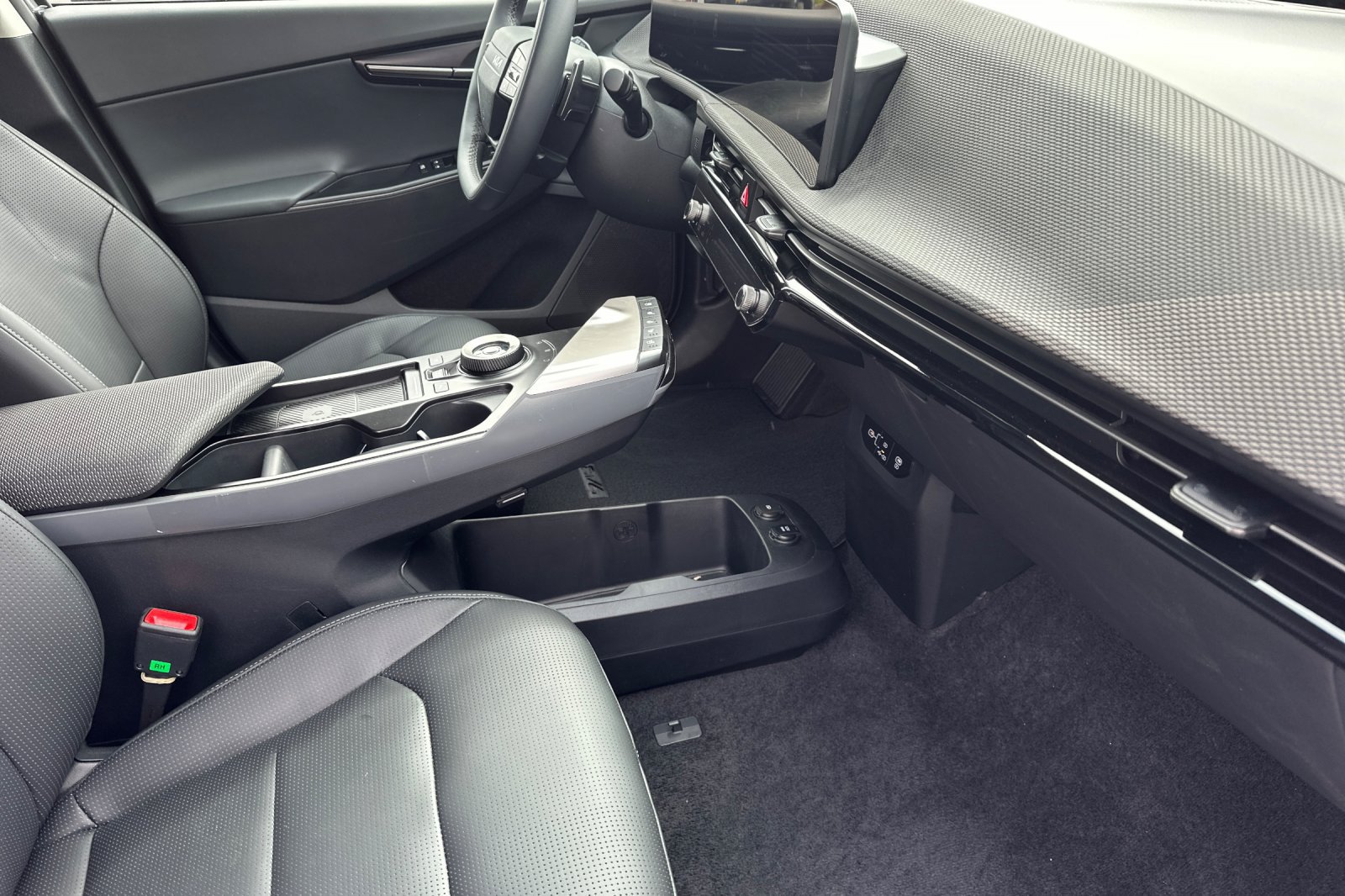 New 2026 Kia EV6 Wind AWD/4WD image 16