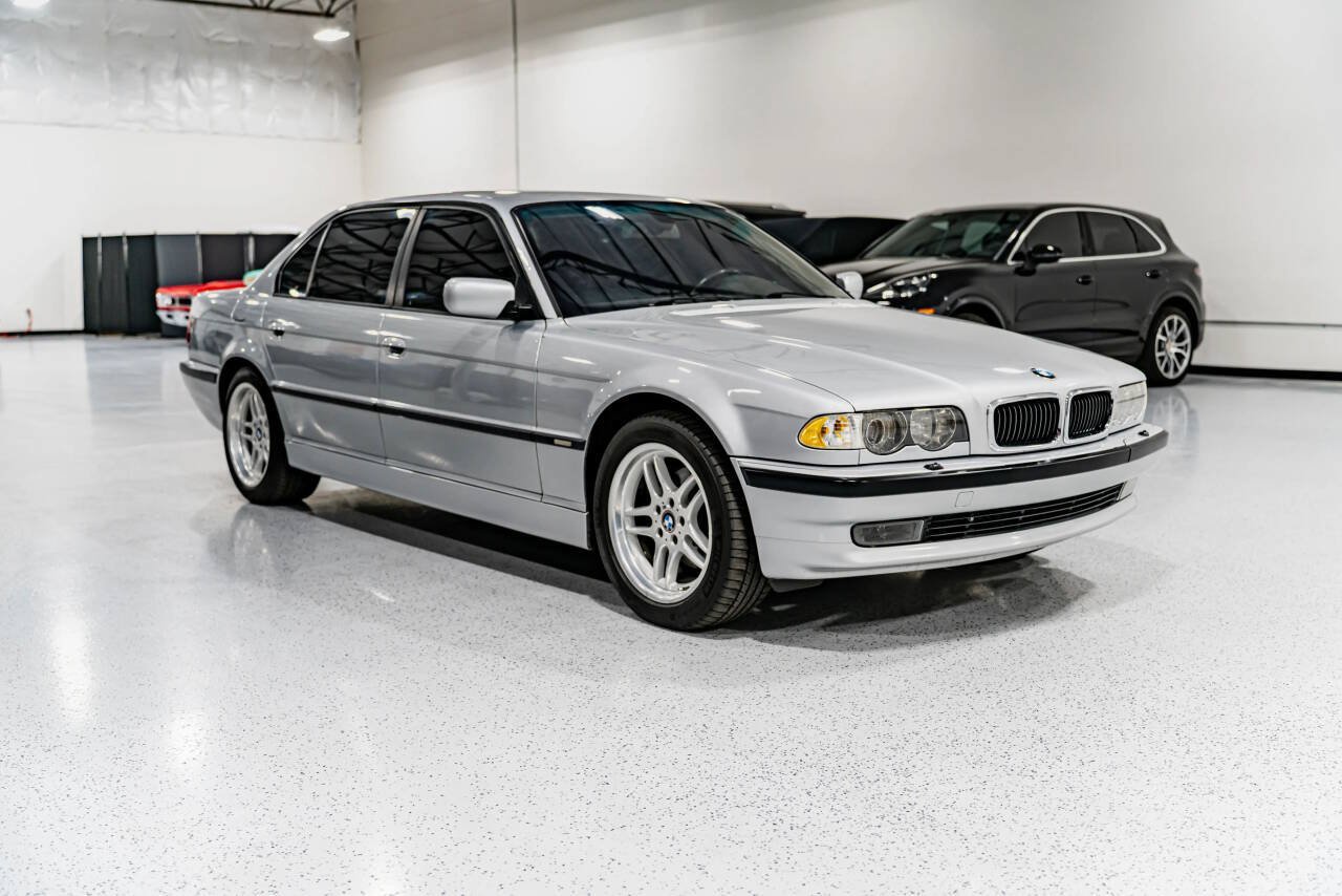 Used 2001 BMW 740iL RWD image 7