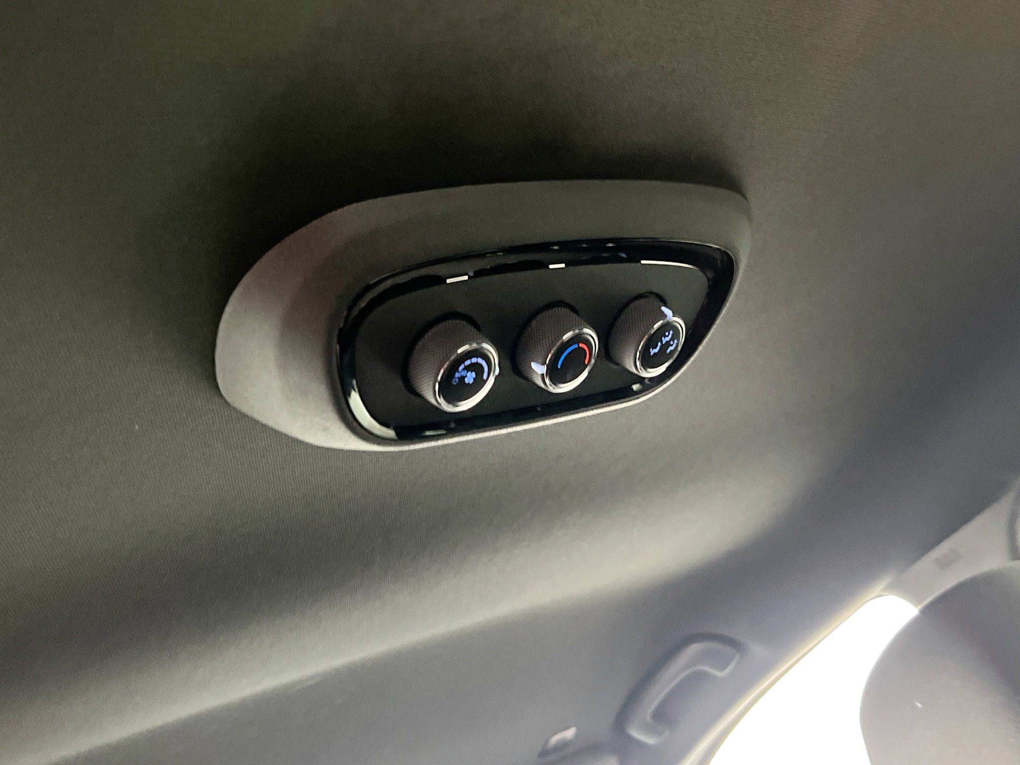 Used 2023 Dodge Durango SXT Launch Edition w/ SXT Blacktop Group image 22