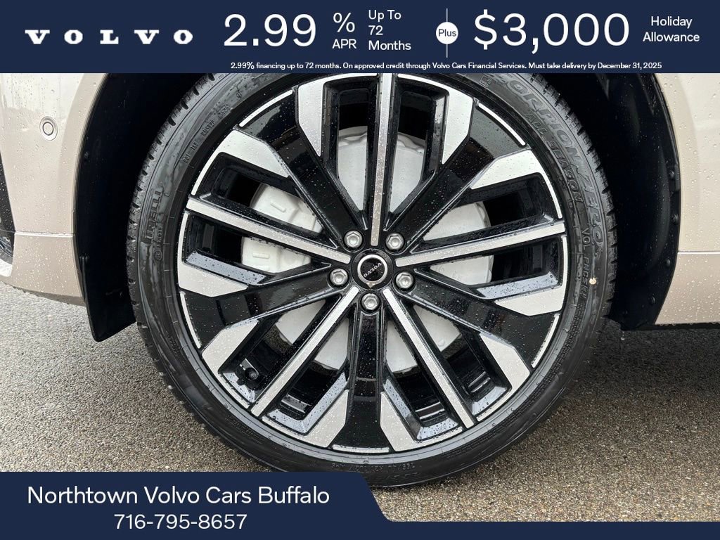 New 2026 Volvo XC60 T8 Ultra w/ Climate Package image 8