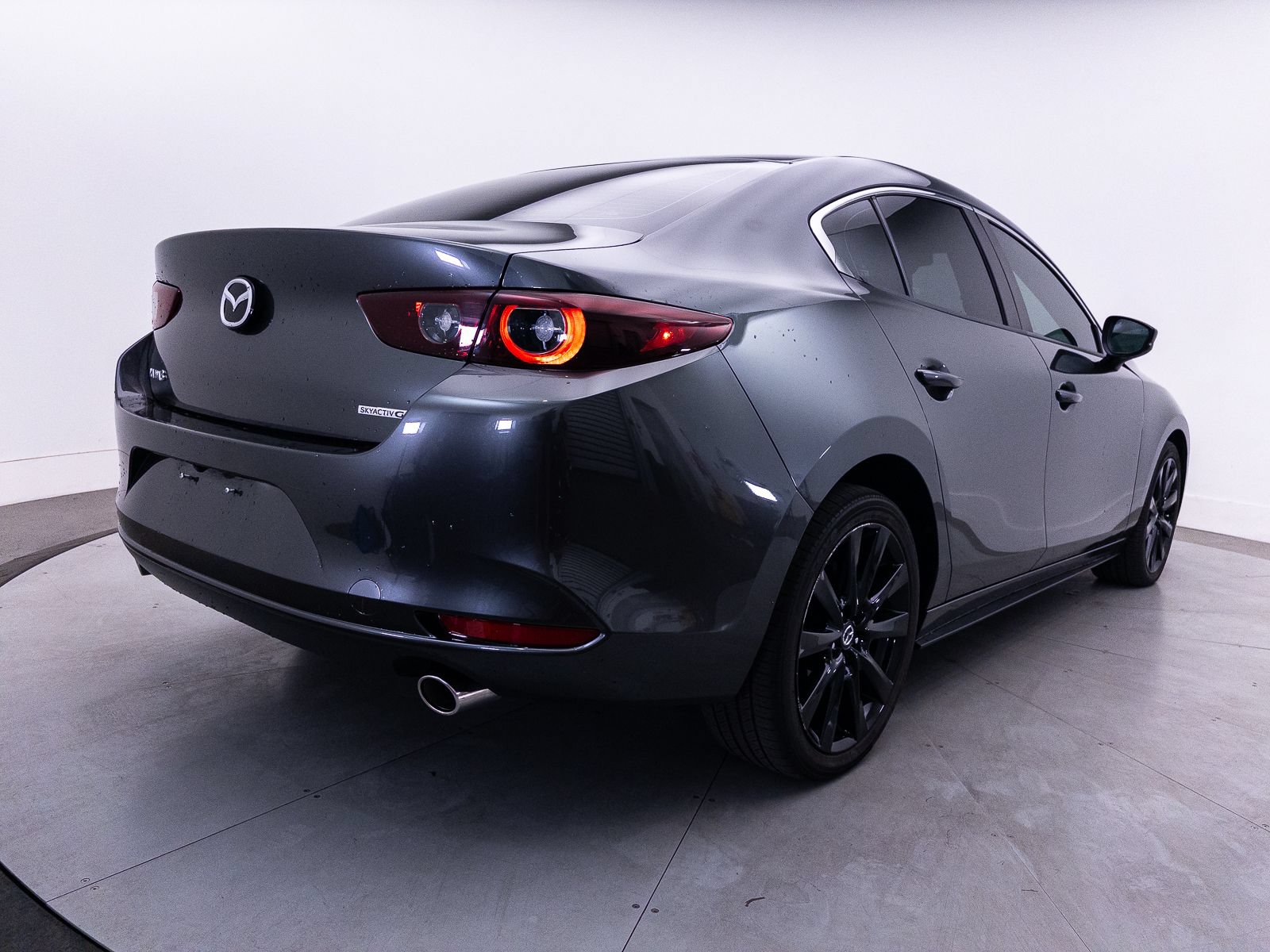 Certified 2024 MAZDA MAZDA3 s FWD image 14