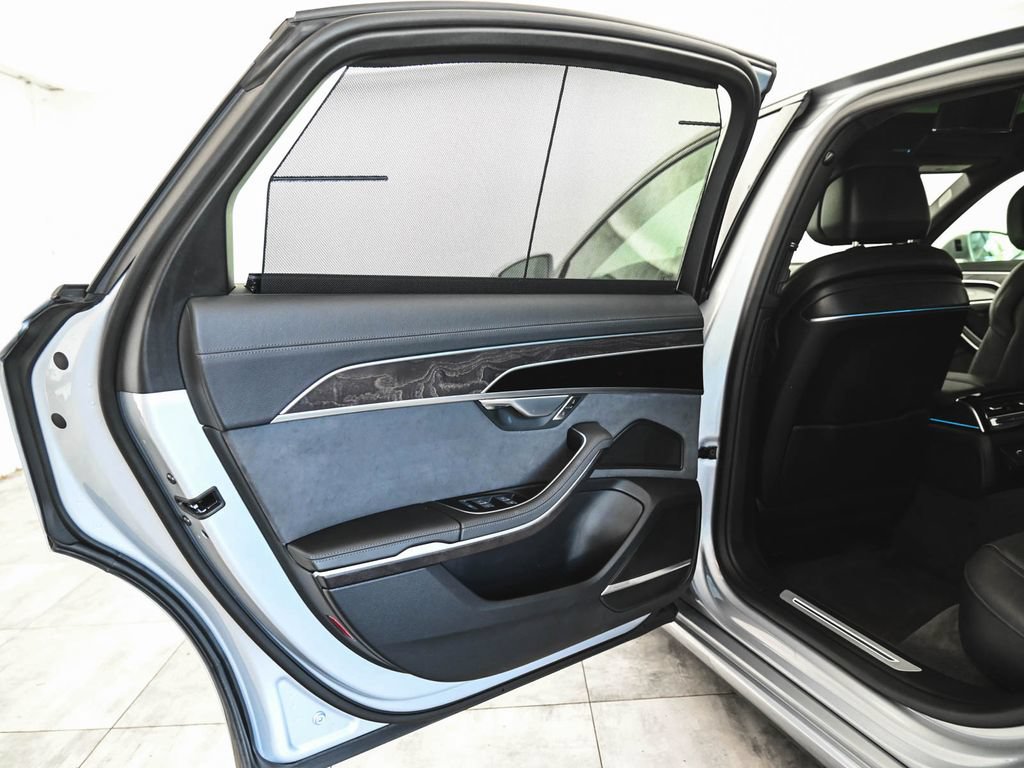 Used 2025 Audi A8 L 3.0T w/ Executive Package AWD/4WD image 12
