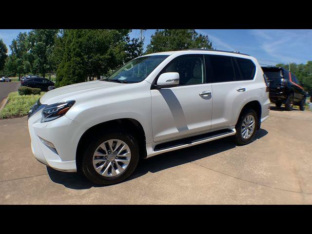 Certified 2021 Lexus GX 460 Premium w/ Premium Package AWD/4WD image 4