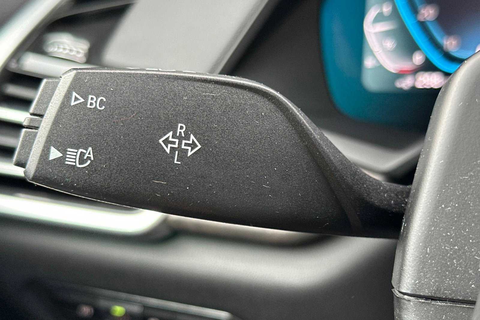 Certified 2022 BMW X5 xDrive45e w/ Climate Comfort Package image 33