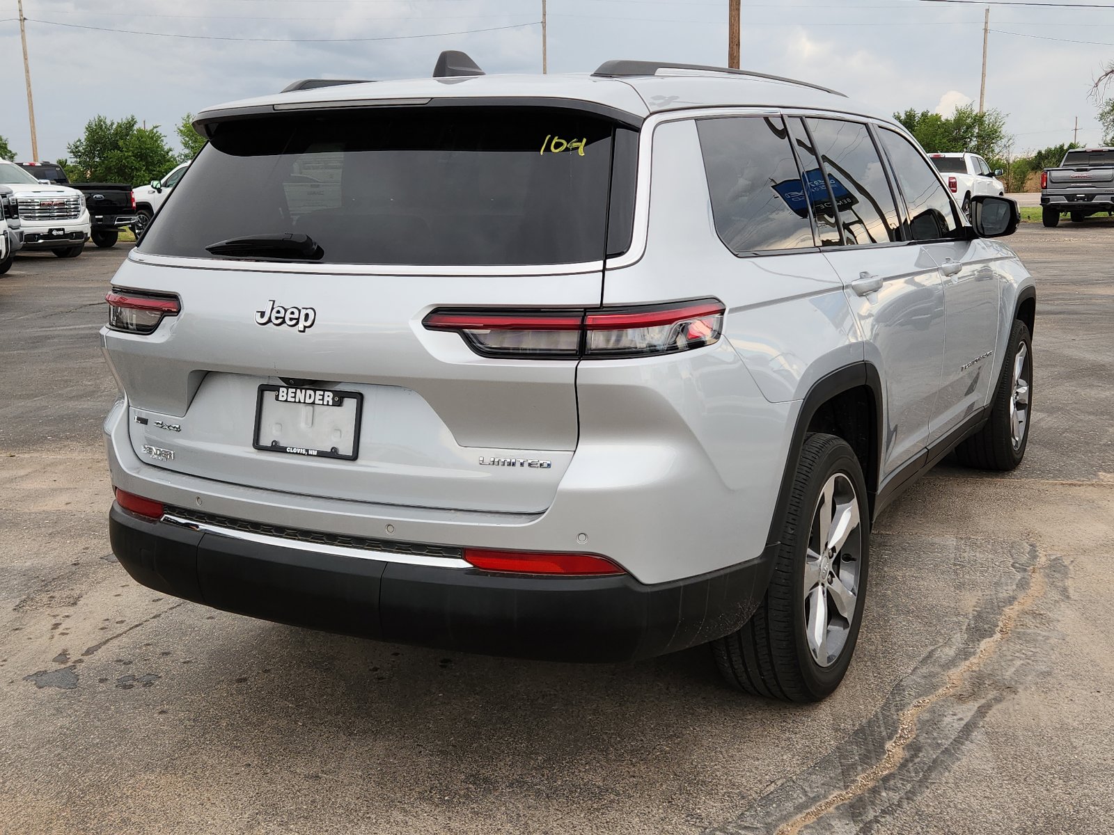 Used 2021 Jeep Grand Cherokee L Limited AWD/4WD image 4
