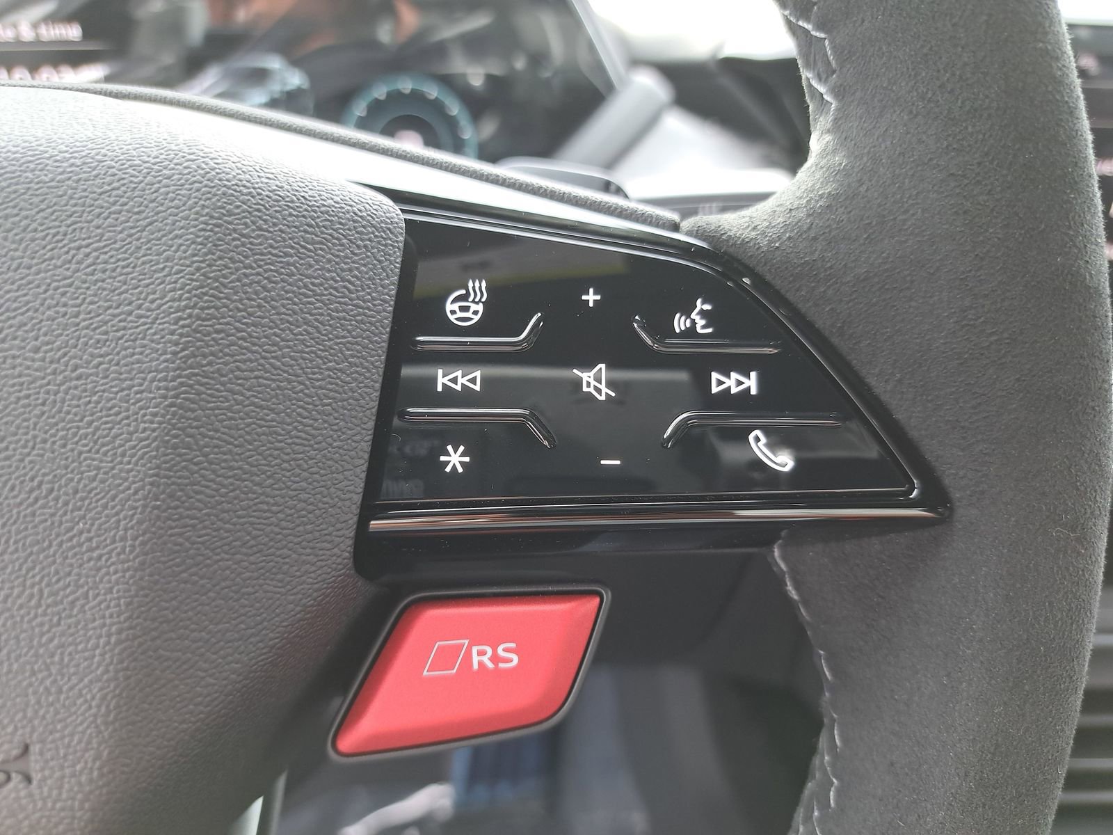 New 2026 Audi RS e-tron GT performance image 18