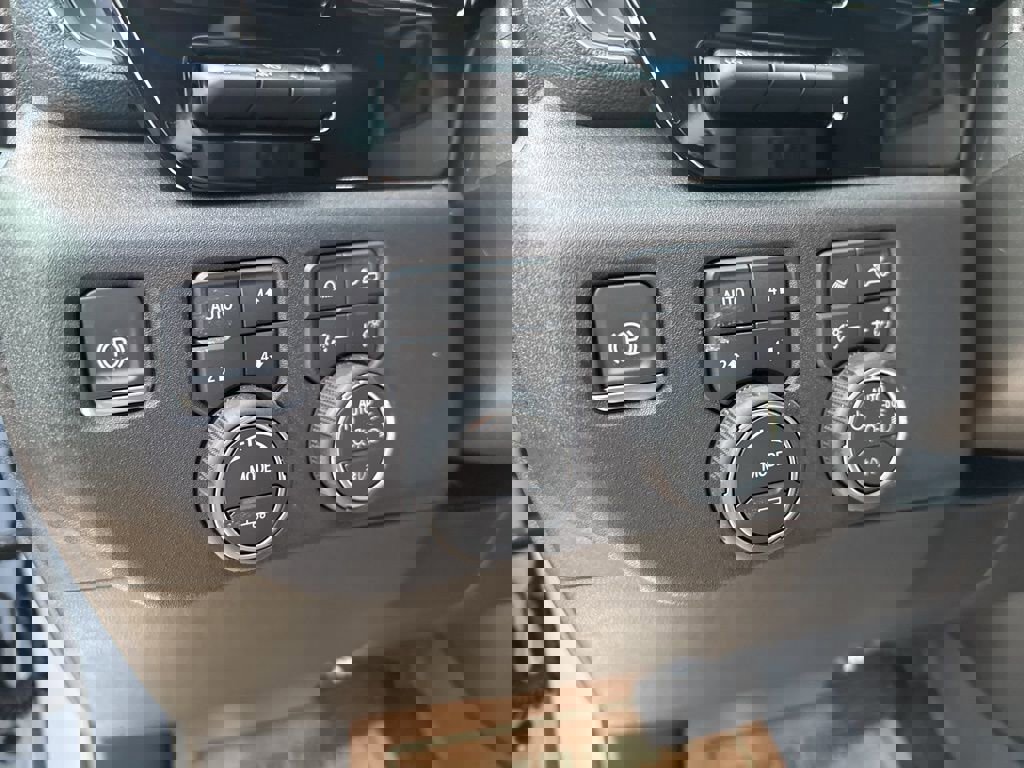 New 2026 Chevrolet Silverado 1500 High Country image 25